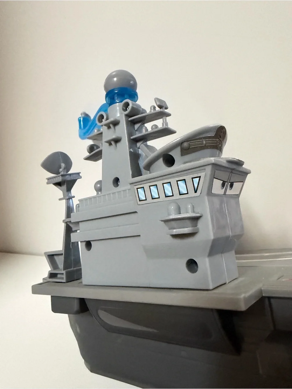 Disney Pixar Planes USS Dwight D Flysenhower Aircraft Carrier Playset Mattel Toy